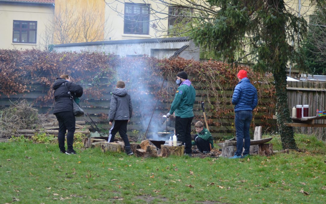 Pandekage- og æbleskivebagning til projektet “Gaven”